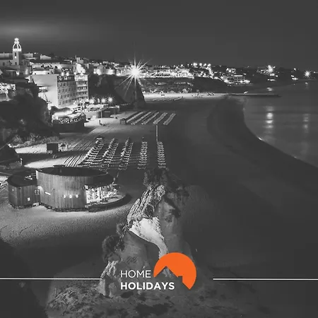 #209 Lumina Flat By Holidays *