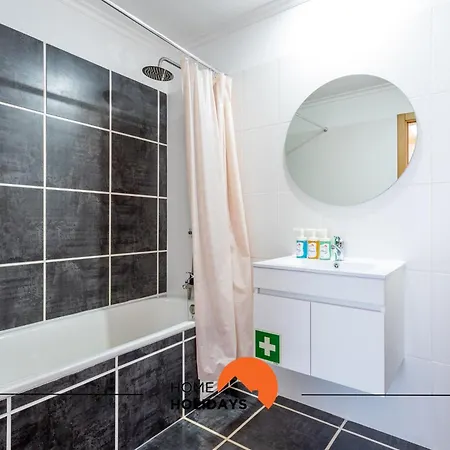Apartment #209 Lumina Flat By Holidays *