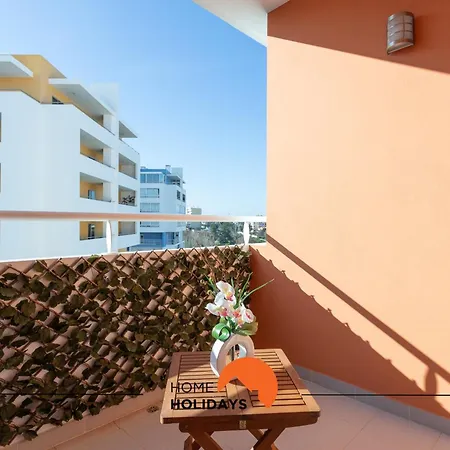 #209 Lumina Flat By Holidays